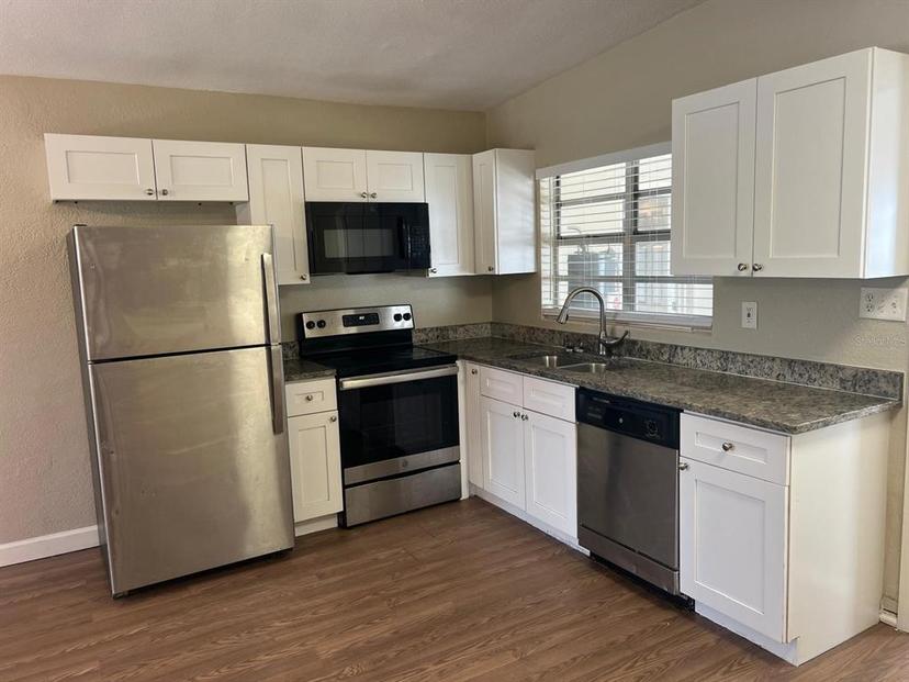 Picture of 905 Governors Avenue, Orlando FL 32808