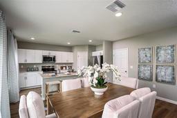 Picture of 1600 Ellesmere Avenue, Haines City, FL 33844