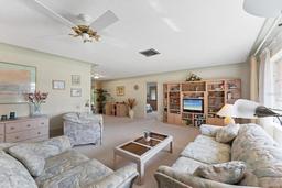 Picture of 7102 W 18Th Avenue W, Bradenton, FL 34209