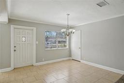 Picture of 4101 W Leila Avenue, Tampa, FL 33616