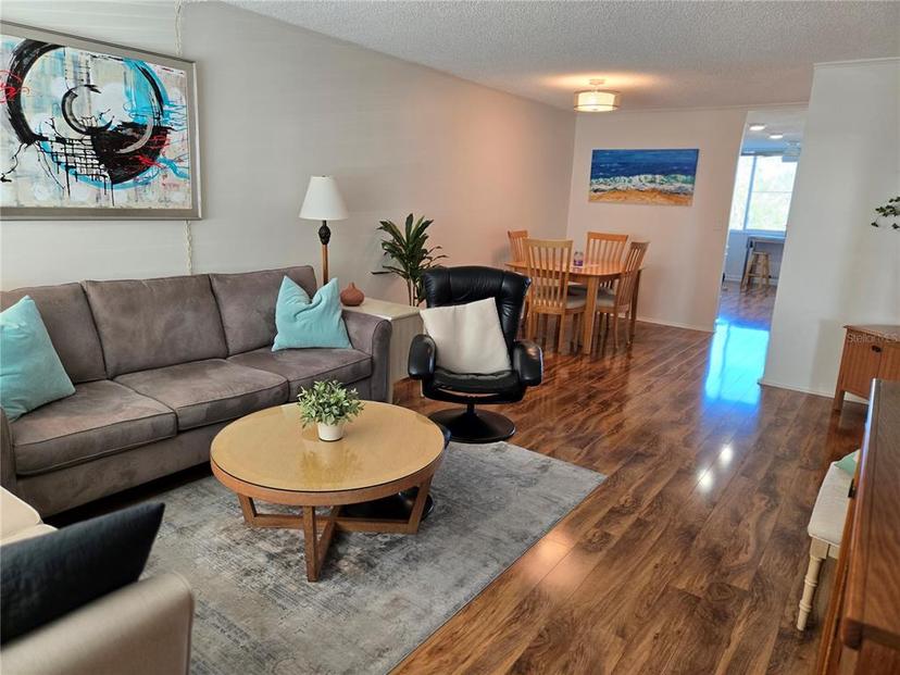 Picture of 4915 Bay Street Ne Unit 322, St Petersburg FL 33703