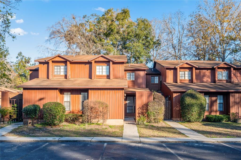 Picture of 811 SW 58Th Terrace Unit 811, Gainesville, FL 32607