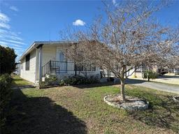 Picture of 4747 Bobby Avenue Unit 258, Zephyrhills, FL 33541