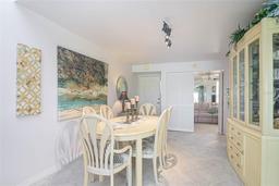 Picture of 5845 Trailwinds Drive Unit 531, Fort Myers, FL 33907