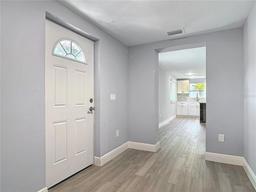 Picture of 1125 E Hubbard Avenue, Deland, FL 32724