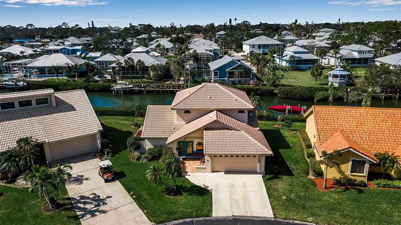 Picture of 27 Inlets Boulevard Unit 27, Nokomis FL 34275