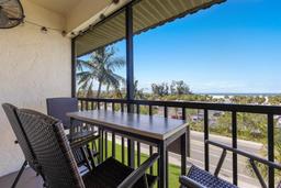 Picture of 901 Beach Road Unit 402, Sarasota, FL 34242