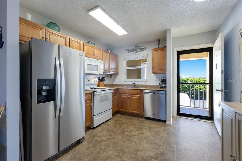 Picture of 901 Beach Road Unit 402, Sarasota FL 34242