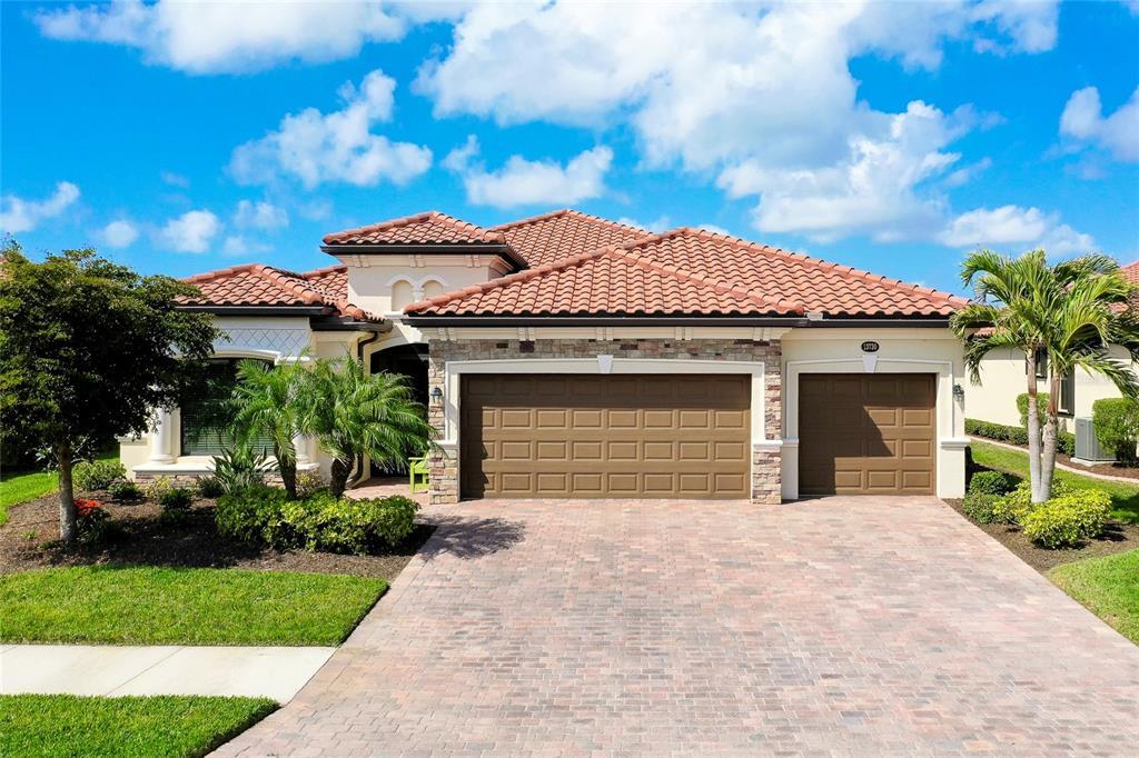 Picture of 13730 Vancanza, Venice, FL 34293