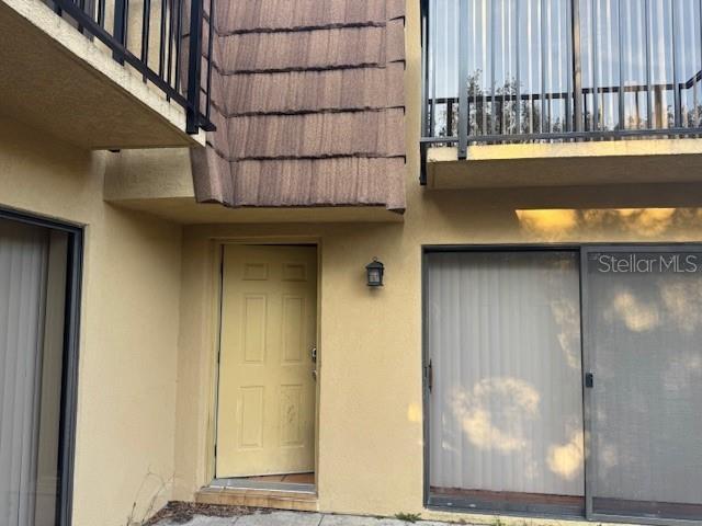 Picture of 5286 Willow Court Unit 505, Orlando, FL 32811