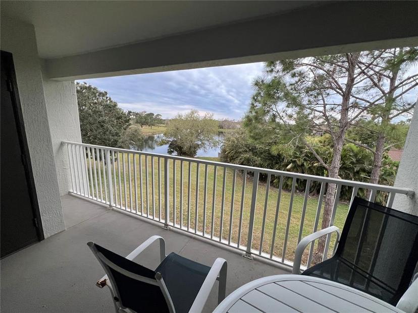 Picture of 13941 Fairway Island Drive Unit 733, Orlando FL 32837
