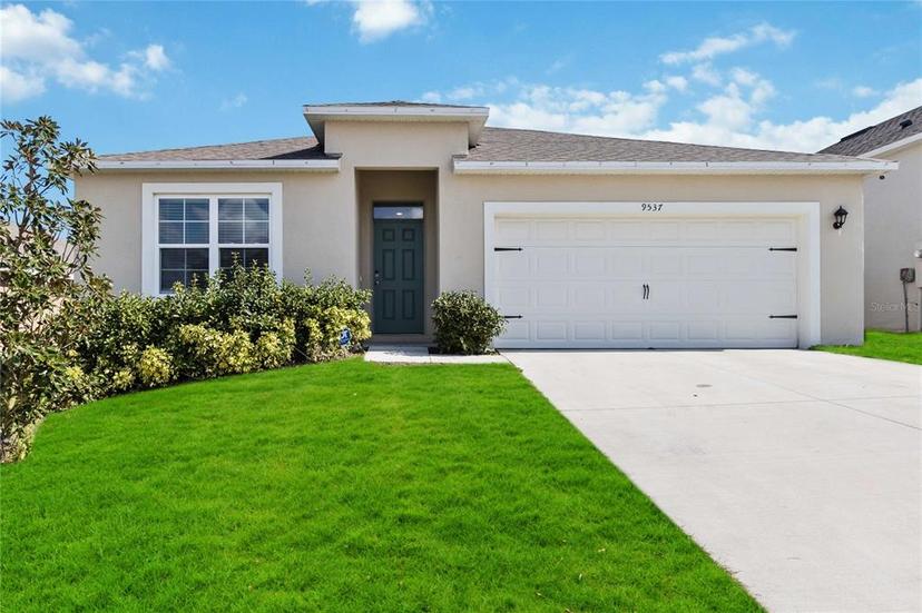 Picture of 9537 Black Walnut Drive, Clermont FL 34715