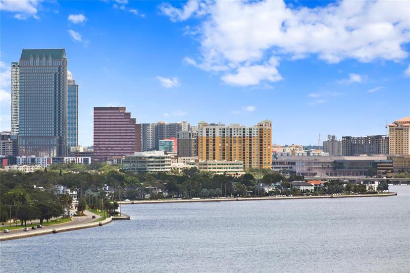 Picture of 3301 Bayshore Boulevard Unit 1908B, Tampa FL 33629