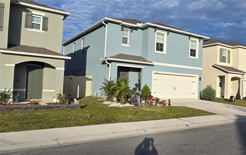 Picture of 1292 Cascades Avenue, Davenport FL 33837