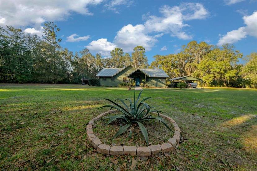 Picture of 12108 SE 225Th Drive, Hawthorne FL 32640
