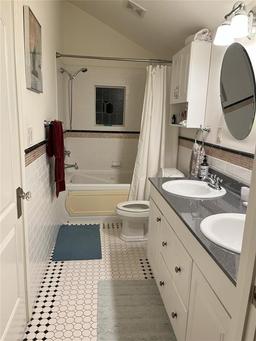 Picture of 22244 County Road 455, Howey In The Hills, FL 34737