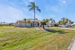 Picture of 27566 Tierra Del Fuego Circle, Punta Gorda, FL 33983