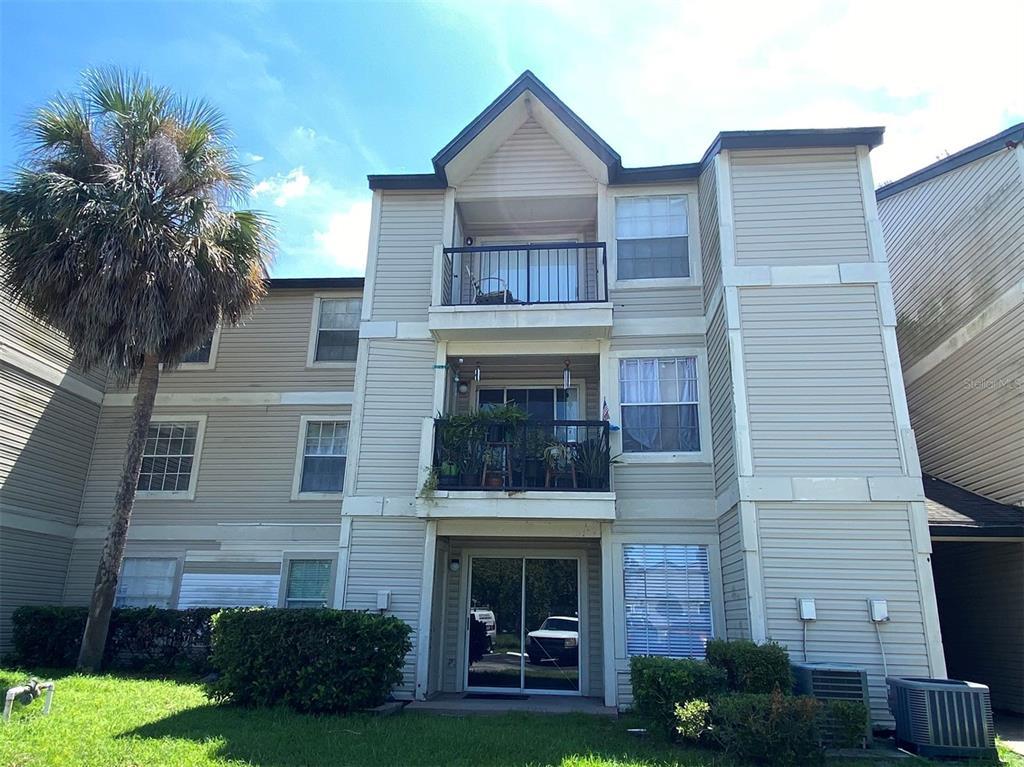 Picture of 1932 Lake Atriums Circle Unit 77, Orlando, FL 32839