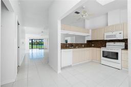 Picture of 1640 Atares Drive Unit 21, Punta Gorda, FL 33950