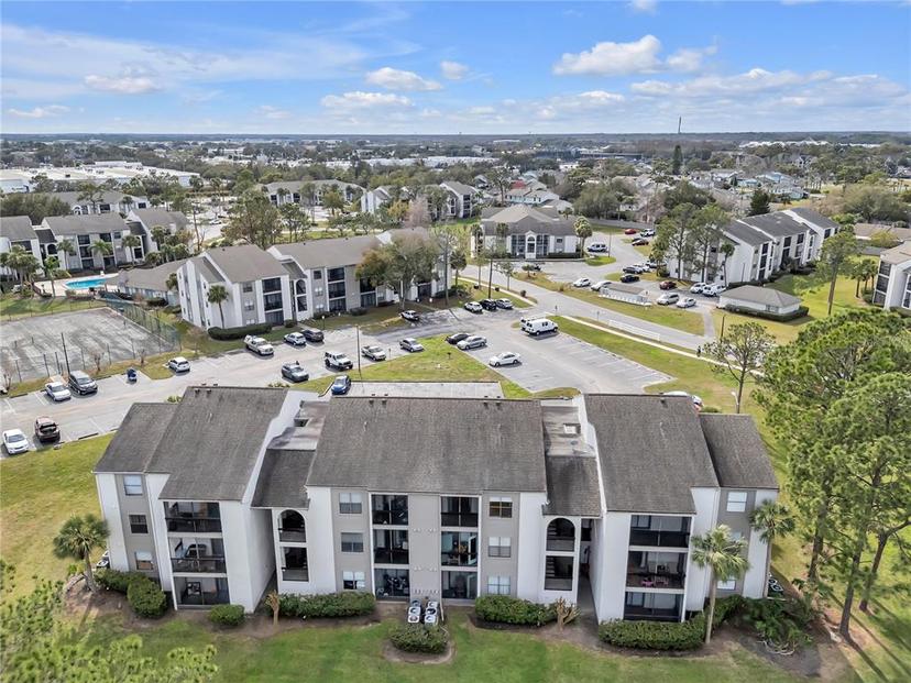 Picture of 2130 Cascades Boulevard Unit 101, Kissimmee FL 34741