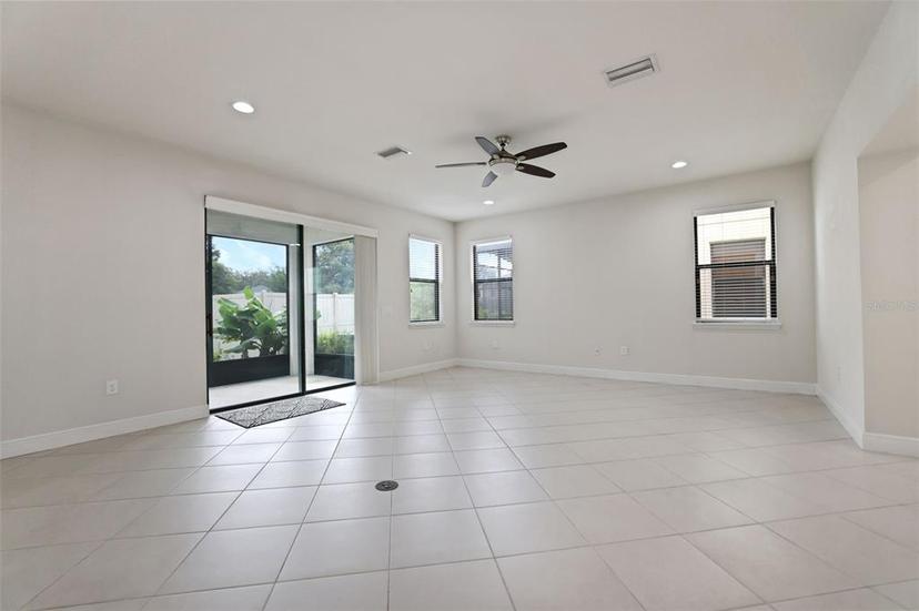 Picture of 11008 Tahiti Isle Lane, Tampa FL 33647