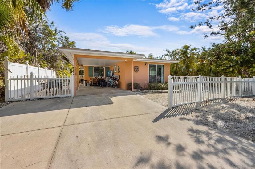 Picture of 5807 De Palmas Avenue, Holmes Beach FL 34217