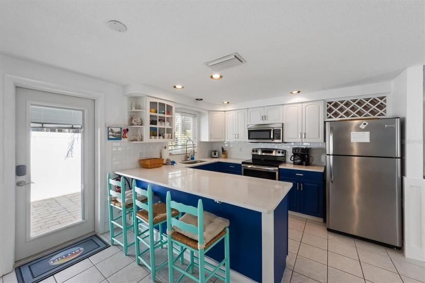 Picture of 5807 De Palmas Avenue, Holmes Beach FL 34217
