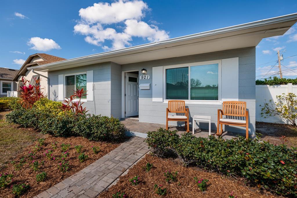 Picture of 921 57Th Avenue N, St Petersburg, FL 33703