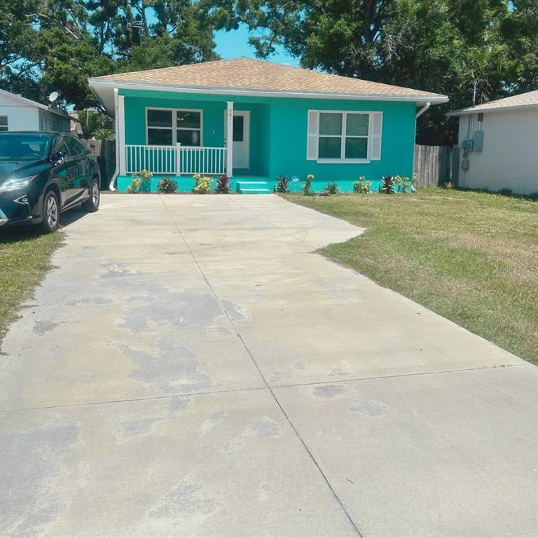 Picture of 4811 Haines Road N, St Petersburg, FL 33714