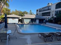 Picture of 215 Valencia Boulevard Unit 212, Belleair Bluffs, FL 33770