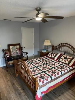 Picture of 215 Valencia Boulevard Unit 212, Belleair Bluffs, FL 33770