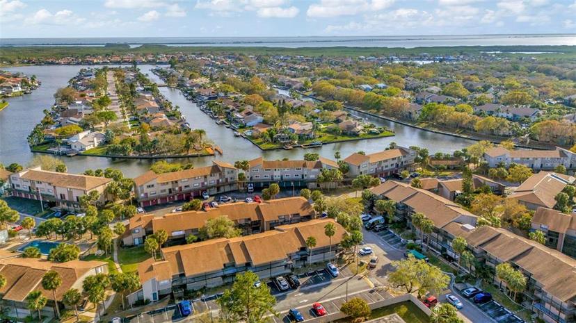 Picture of 6320 Newtown Circle Unit 20B1, Tampa FL 33615