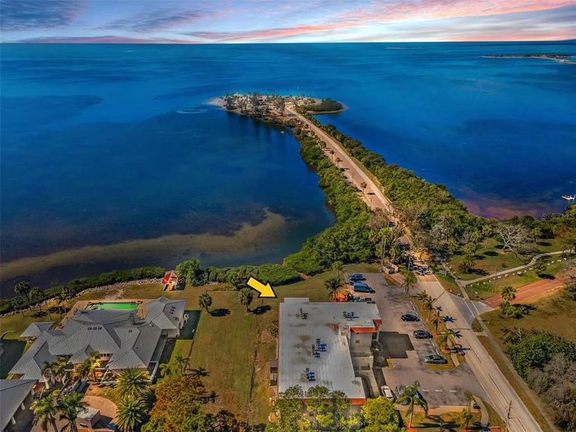 Picture of 1723 Gulf Road Unit 104, Tarpon Springs FL 34689