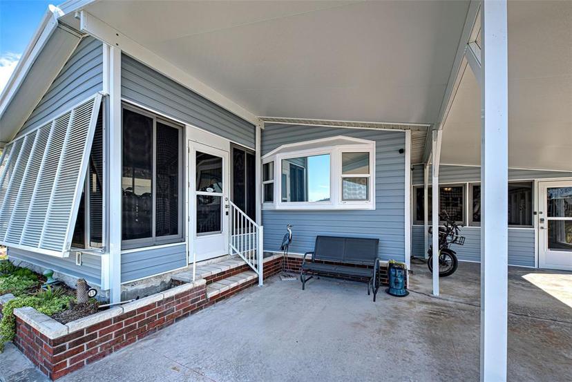 Picture of 200 N Fiji Circle, Englewood FL 34223