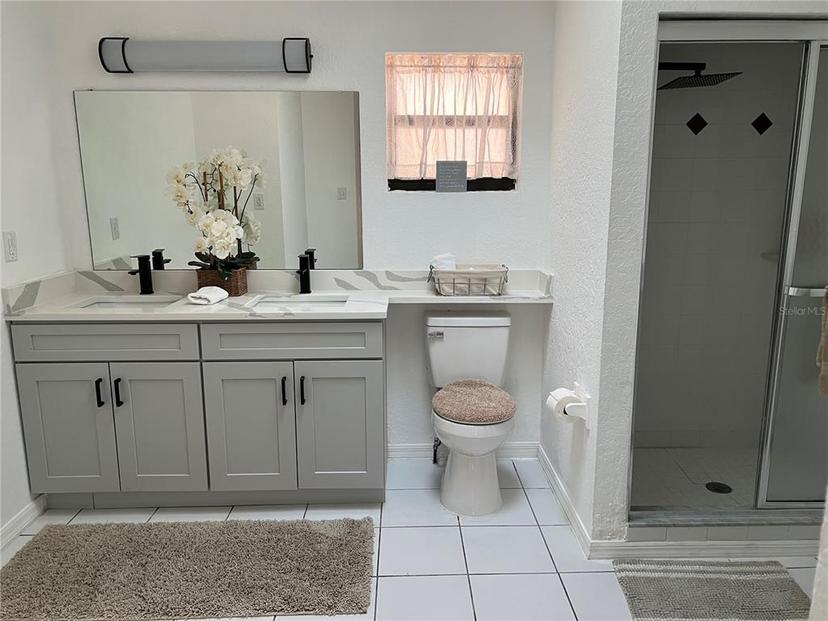 Picture of 2013 Bates Avenue, Eustis FL 32726