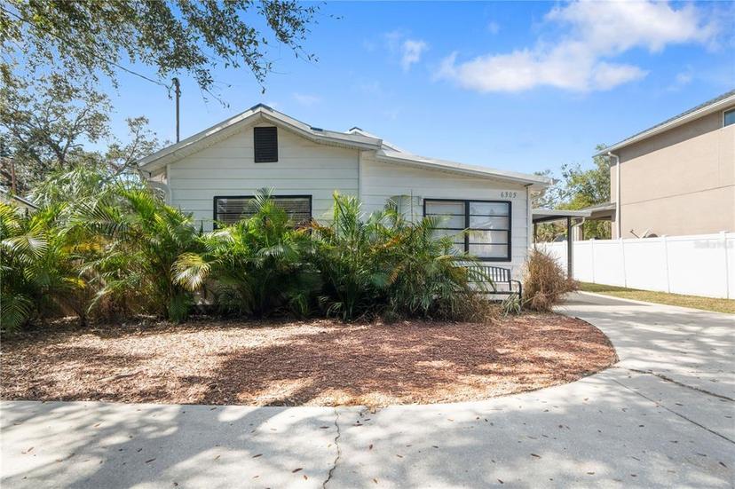 Picture of 6305 S Macdill Avenue, Tampa FL 33611