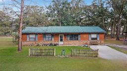 Picture of 7025 NW 5Th Lane, Ocala, FL 34482