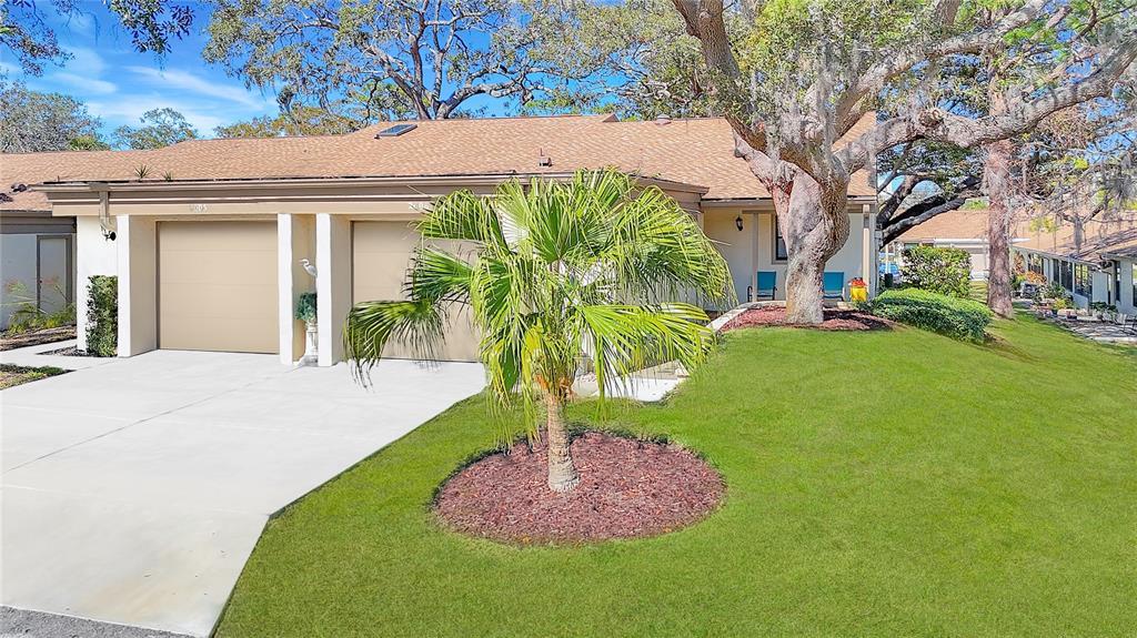 Picture of 2606 Oak Circle, Tarpon Springs, FL 34689