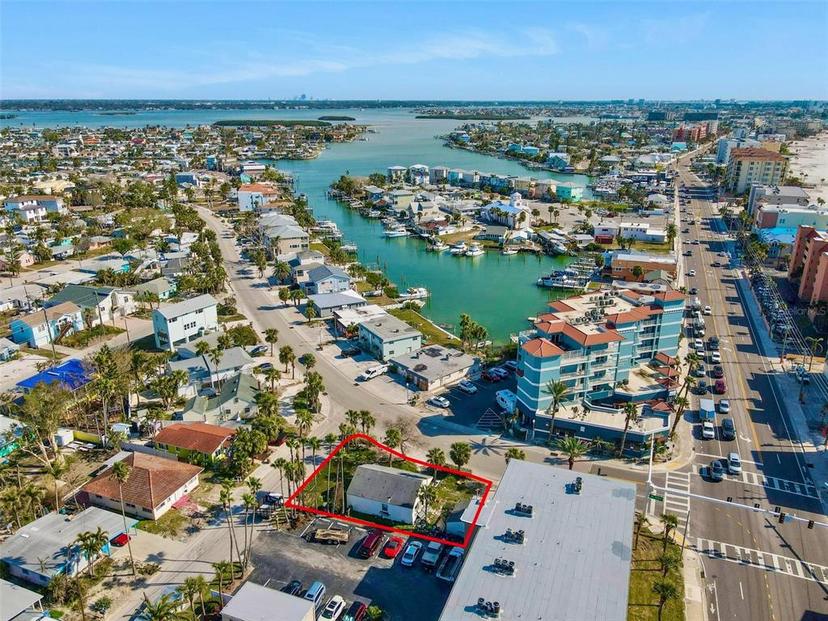 Picture of 40 140Th Avenue E, Madeira Beach FL 33708