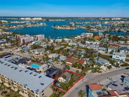 Picture of 40 140Th Avenue E, Madeira Beach, FL 33708
