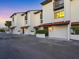 Picture of 6790 Sarasea Circle Unit 6790, Sarasota, FL 34242