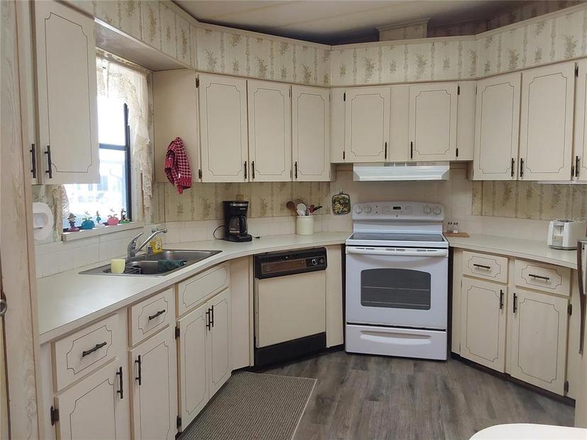 Picture of 6059 Southern Oaks Drive Se, Winter Haven FL 33884