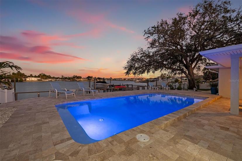Picture of 3961 12Th Street Ne, St Petersburg FL 33703