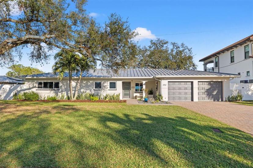 Picture of 3961 12Th Street Ne, St Petersburg FL 33703
