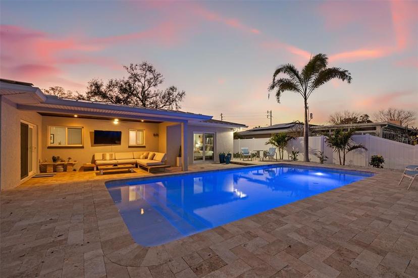 Picture of 3961 12Th Street Ne, St Petersburg FL 33703
