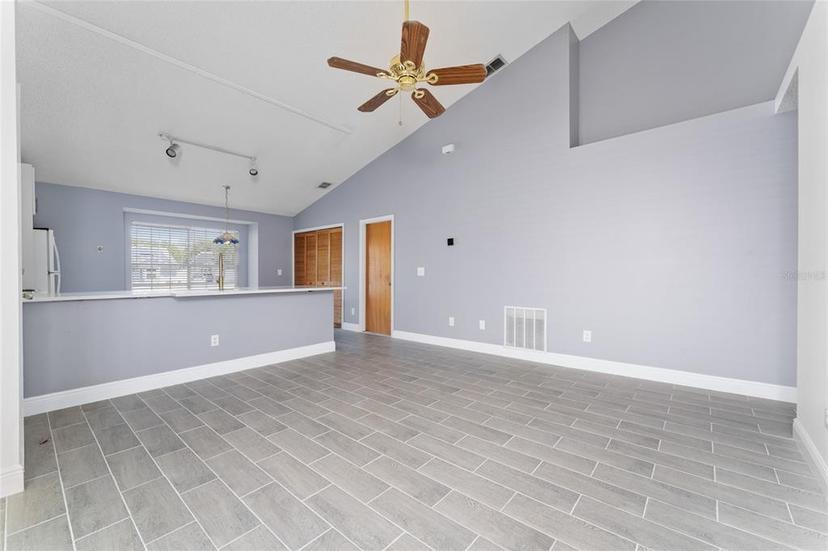 Picture of 7544 Tern Drive, Orlando FL 32822