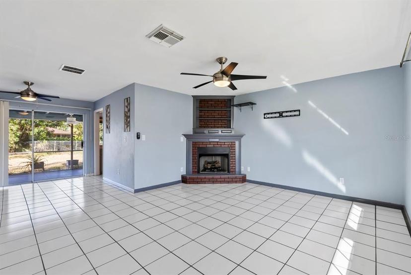Picture of 1332 SE 44Th Street, Cape Coral FL 33904
