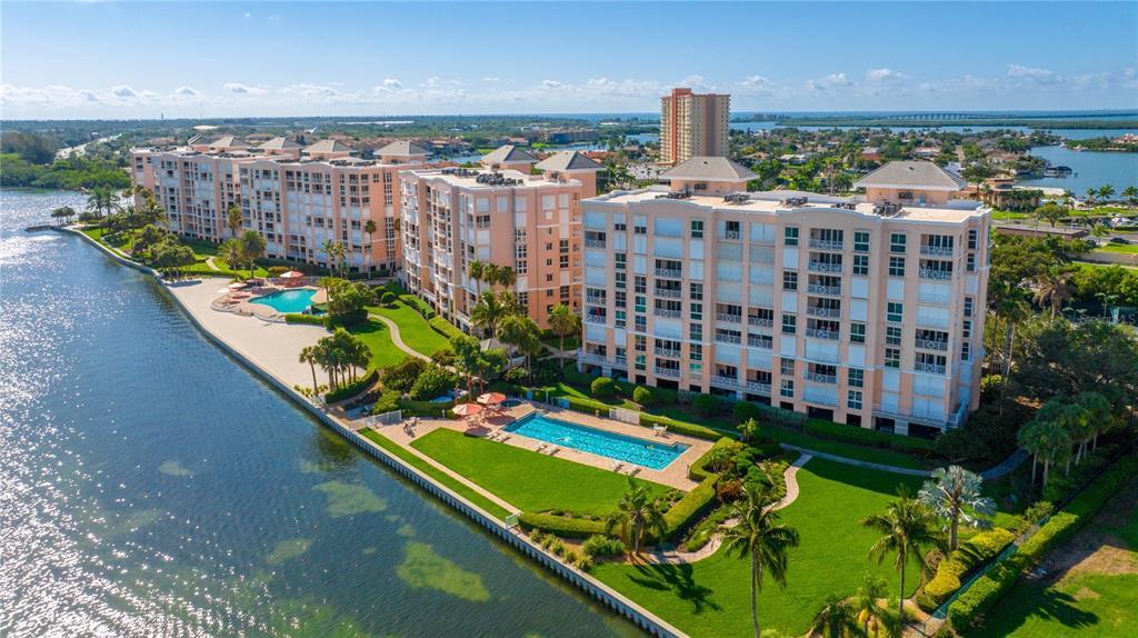 Picture of 4951 Bacopa Lane S Unit 103, St Petersburg, FL 33715