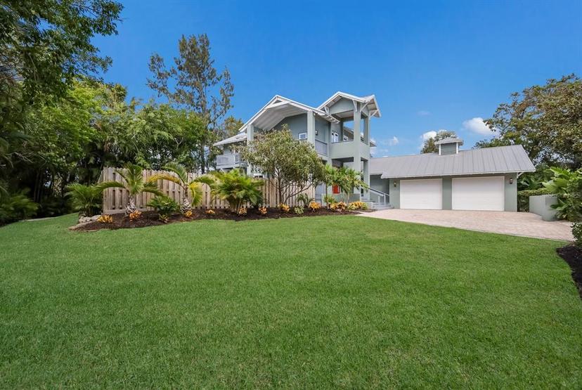 Picture of 501 Reclinata Drive, Longboat Key FL 34228