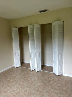 Picture of 15 Clear Way, Ocala, FL 34472